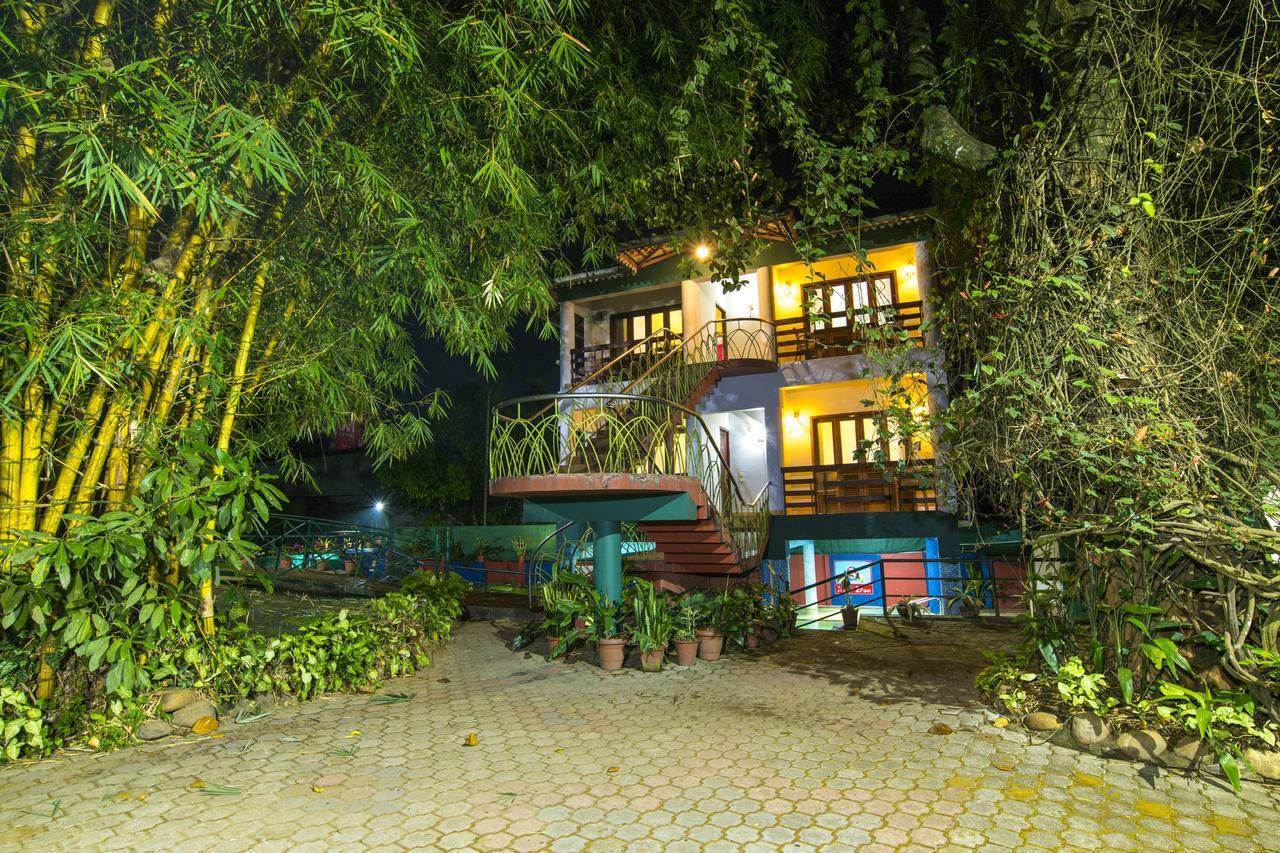 Hotel Haritagiri Kalpetta Exterior foto